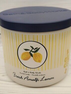Bath & Body Works Fresh Amalfi Lemon Candle - Yellow & Navy New